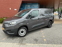 2022 toyota proace city 1.5 d-4d live long bedrijfswagen - afbeelding 1 van  33