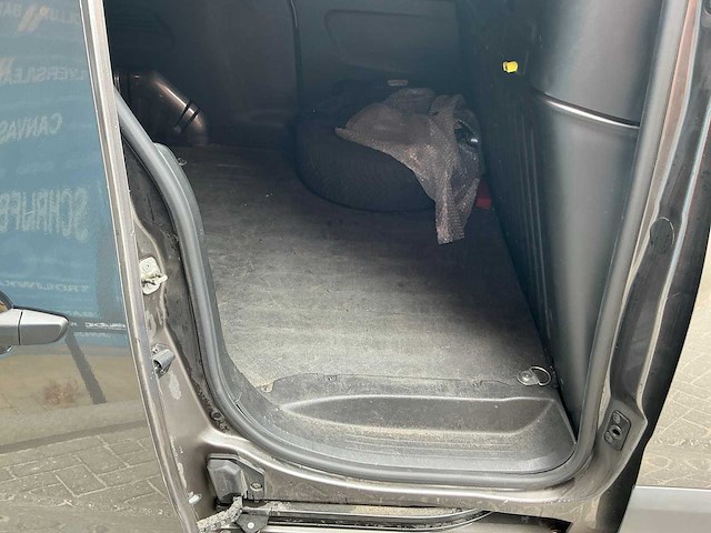 2022 toyota proace city 1.5 d-4d live long bedrijfswagen - afbeelding 20 van  33