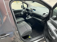 2022 toyota proace city 1.5 d-4d live long bedrijfswagen - afbeelding 2 van  31