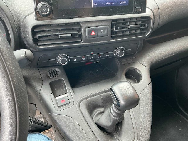 2022 toyota proace city 1.5 d-4d live long bedrijfswagen - afbeelding 13 van  31