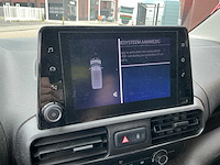 2022 toyota proace city 1.5 d-4d live long bedrijfswagen - afbeelding 16 van  31