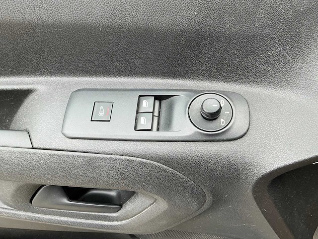 2022 toyota proace city 1.5 d-4d live long bedrijfswagen - afbeelding 17 van  31