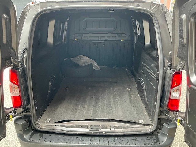 2022 toyota proace city 1.5 d-4d live long bedrijfswagen - afbeelding 18 van  31