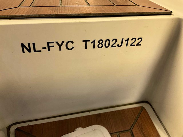 2022 tridente 18 sloep (demo model) - afbeelding 7 van  15