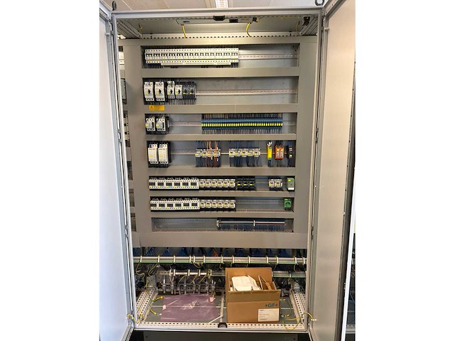 2022 tsk schill roll-to-roll folie voorbehandelingslijn - afbeelding 28 van  38