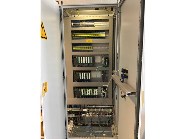 2022 tsk schill roll-to-roll folie voorbehandelingslijn - afbeelding 29 van  38