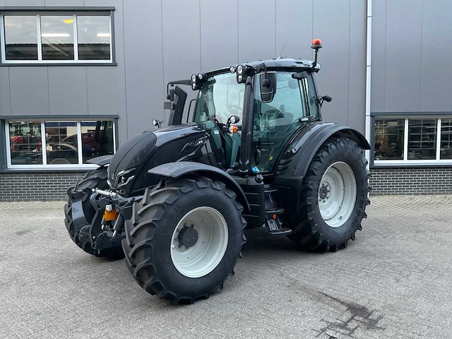 2022 valtra n155 ecopower direct smarttouch vierwielaangedreven landbouwtractor - afbeelding 1 van  36