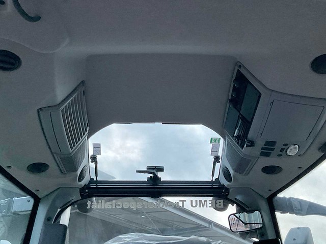 2022 valtra n155 ecopower direct smarttouch vierwielaangedreven landbouwtractor - afbeelding 15 van  36