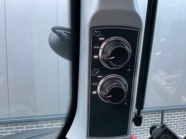 2022 valtra n155 ecopower direct smarttouch vierwielaangedreven landbouwtractor - afbeelding 21 van  36