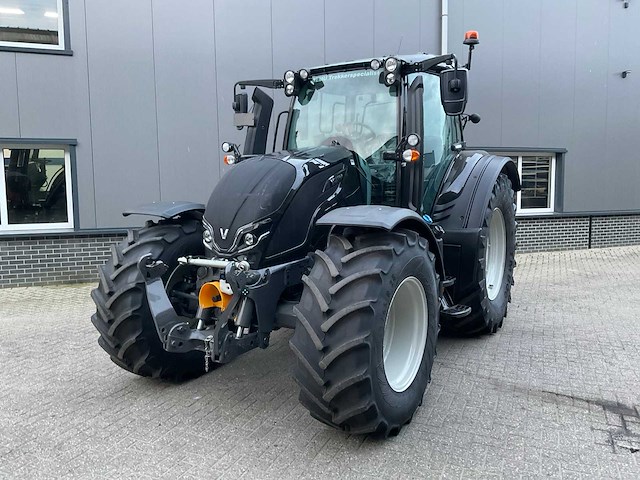 2022 valtra n155 ecopower direct smarttouch vierwielaangedreven landbouwtractor - afbeelding 12 van  36