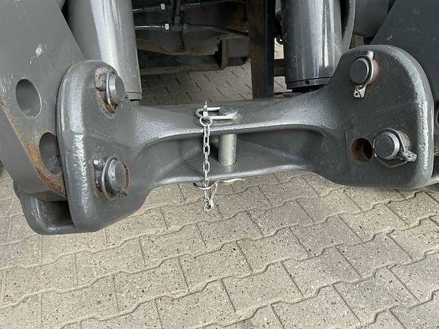 2022 valtra t154 vierwielaangedreven landbouwtractor met hemos orca - afbeelding 26 van  81
