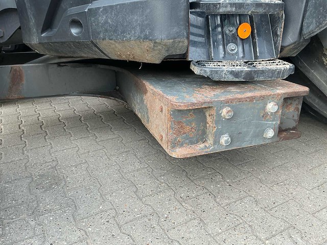 2022 valtra t154 vierwielaangedreven landbouwtractor met hemos orca - afbeelding 31 van  81