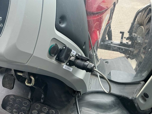 2022 valtra t154 vierwielaangedreven landbouwtractor met hemos orca - afbeelding 49 van  81