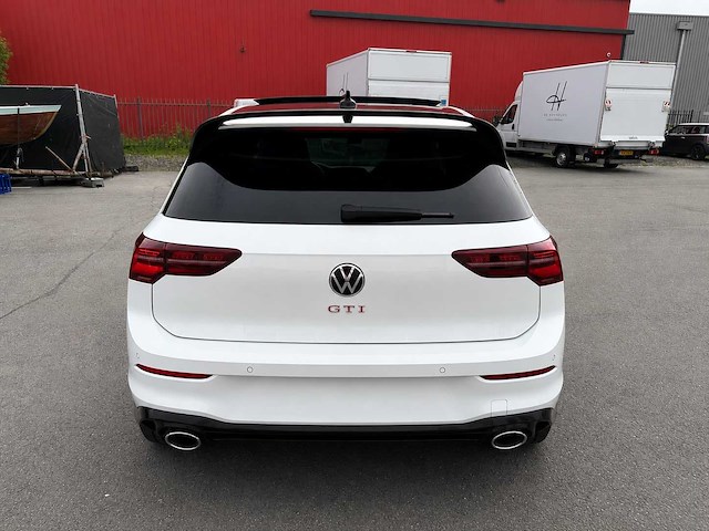 2022 volkswagen golf gti clubsport tsi personenauto - afbeelding 13 van  16
