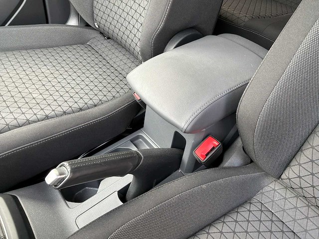 2022 volkswagen t-cross 1.0 tsi life personenauto - afbeelding 43 van  56