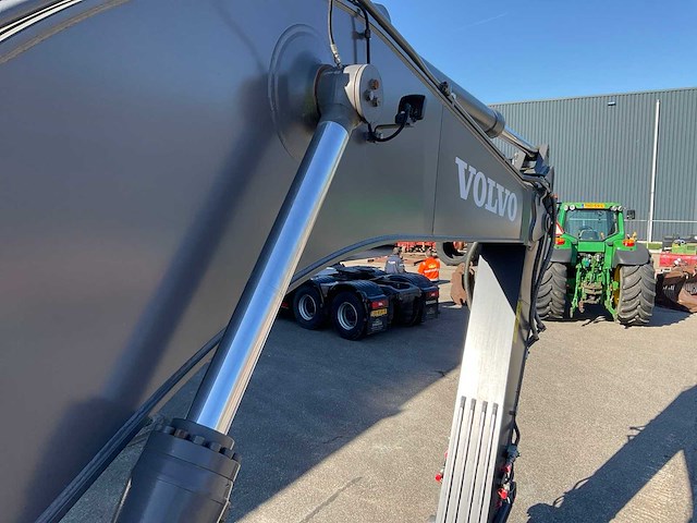 2022 volvo ec300el rupsgraafmachine - afbeelding 9 van  35