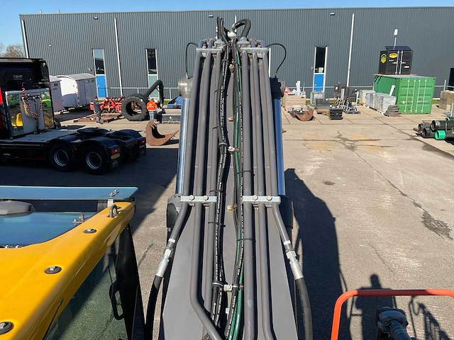 2022 volvo ec300el rupsgraafmachine - afbeelding 12 van  35