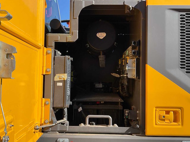 2022 volvo ec300el rupsgraafmachine - afbeelding 17 van  35