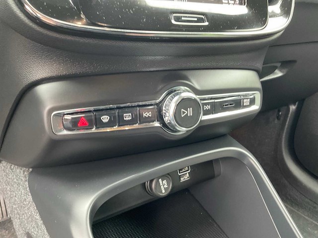 2022 volvo xc40 1.5 t4 plug-in hybrid ultimate bright personenauto - afbeelding 12 van  24