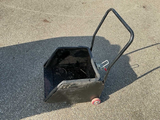 2022 w-sweep w-1250 straatveegmachine - afbeelding 7 van  12