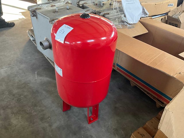 2022 watts vrv80-mag-h 80 expansievat - afbeelding 1 van  4