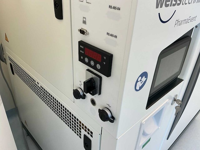 2022 wiesstechnik pharmaevent c/250/l fotostabiliteitstestkast - afbeelding 11 van  12