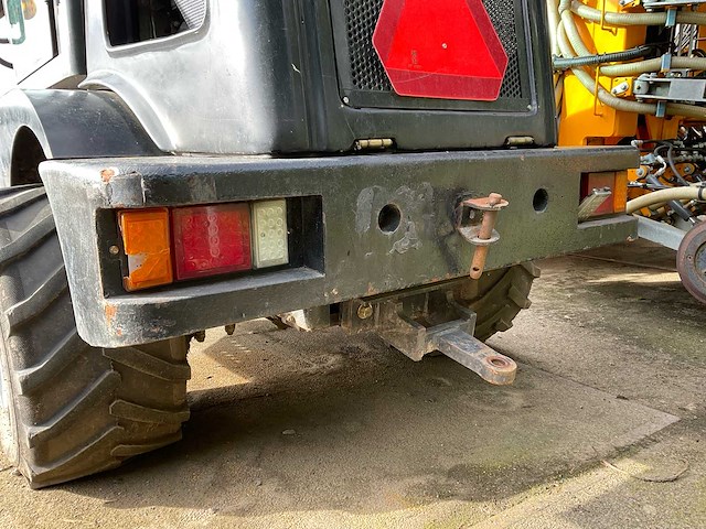 2022 wolf wl80 shovel (defect) - afbeelding 1 van  4