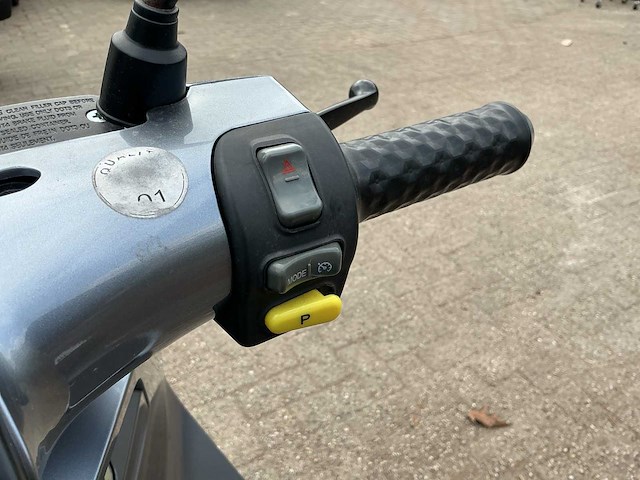 2022 yadea fkj-22-f c1s e-scooter - afbeelding 4 van  24