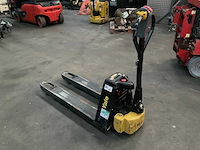 2022 yale mpc 15 elektrische palletwagen - afbeelding 2 van  6