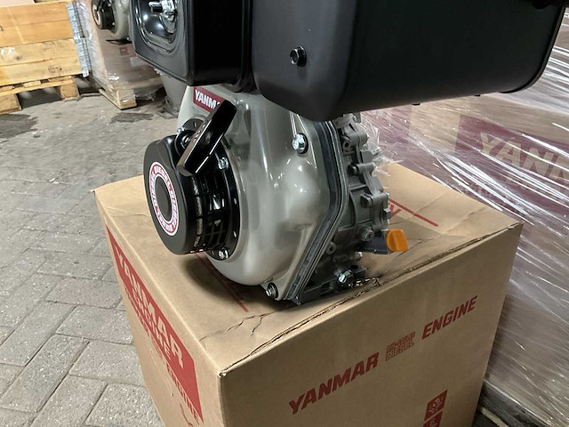 2022 yanmar l48v6 dieselmotor - afbeelding 5 van  5