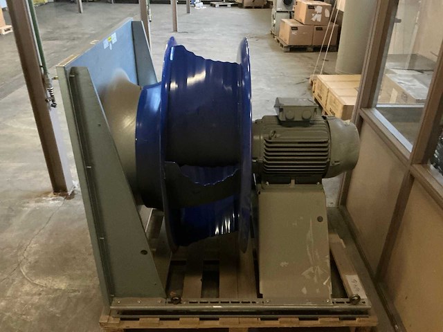 2022 ziehl-abegg industriële ventilator - afbeelding 1 van  4