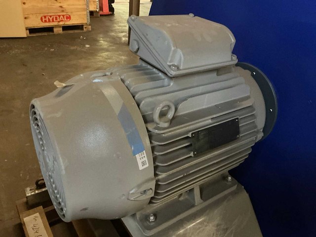 2022 ziehl-abegg industriële ventilator - afbeelding 3 van  4