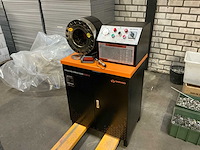 2023 - daewoo - da 1500-hc - slangenpers