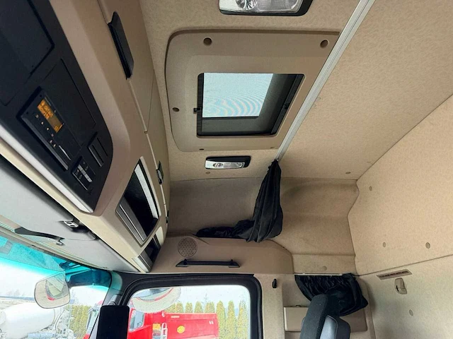 2023 - mercedes-benz - actros - truck - afbeelding 7 van  26