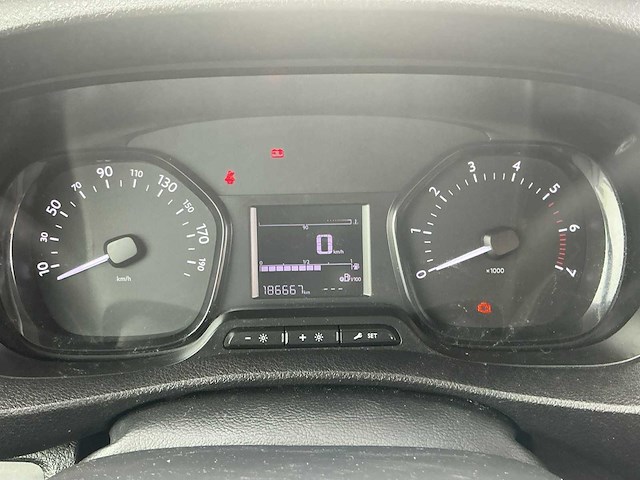 2023 - peugeot - expert - 1.5 bluehdi 100 s&s - bedrijfswagen - afbeelding 4 van  12