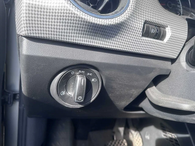 2023 - volkswagen - up! - e-up! - car - afbeelding 6 van  21