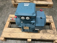 2023 abb m3bp 160 mla 2 elektromotor - afbeelding 3 van  4