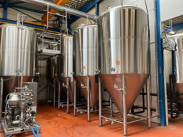 2023 ant systems fermentatie tank (6x) - afbeelding 1 van  8