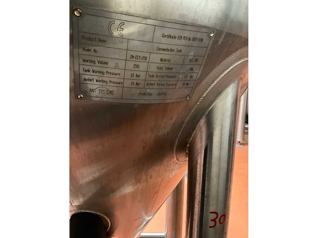 2023 ant systems gisttank / fermentatie tank (5x) - afbeelding 1 van  5