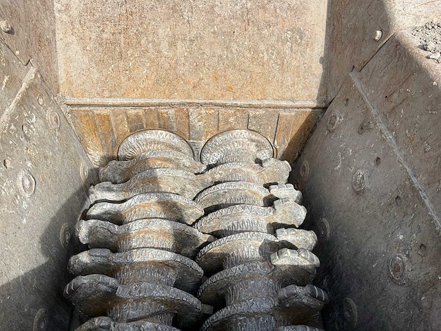 2023 arjes impaktor 250 evo 2-assige shredder - afbeelding 8 van  13