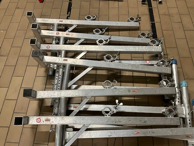 2023 asc 70797450 staander dakrandbeveiliging schuin dak (6x) - afbeelding 5 van  6