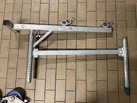 2023 asc 70797450 staander dakrandbeveiliging schuin dak (6x) - afbeelding 1 van  8