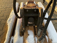 2023 atlas copco / epiroc sb 152 hydraulische sloophamer - afbeelding 4 van  5