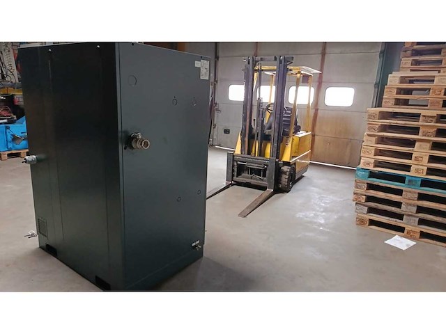2023 atlas copco ga45 schroefcompressor - afbeelding 2 van  11