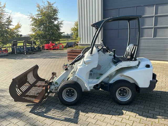 2023 avant 523 compacte shovel / wiellader - afbeelding 21 van  25