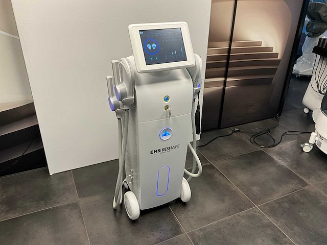 2023 avifit pro rf ems reshape systeem - afbeelding 1 van  9