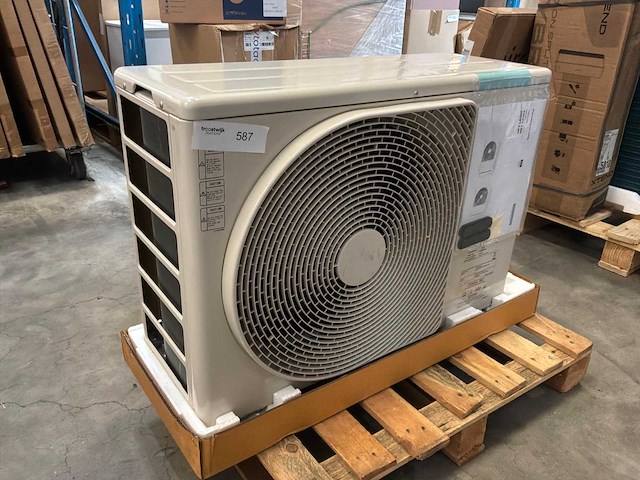 2023 bdr thermea f awhpt 4 mr airconditioning buiten unit - afbeelding 2 van  6