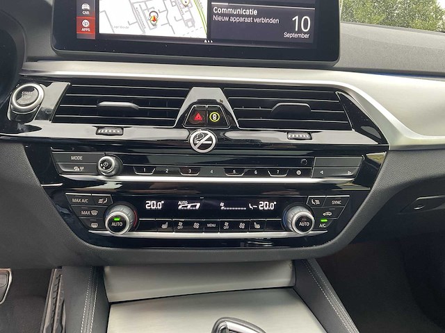 2023 bmw 5-serie 530e m sport personenauto - afbeelding 16 van  42