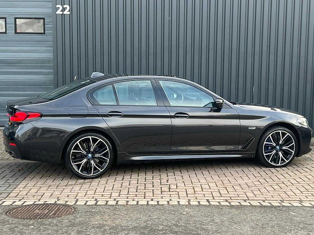 2023 bmw 5-serie 530e m sport personenauto - afbeelding 39 van  42
