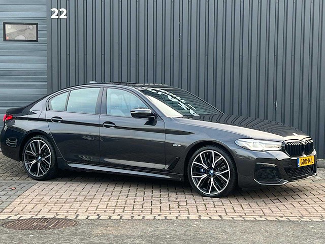 2023 bmw 5-serie 530e m sport personenauto - afbeelding 40 van  42
